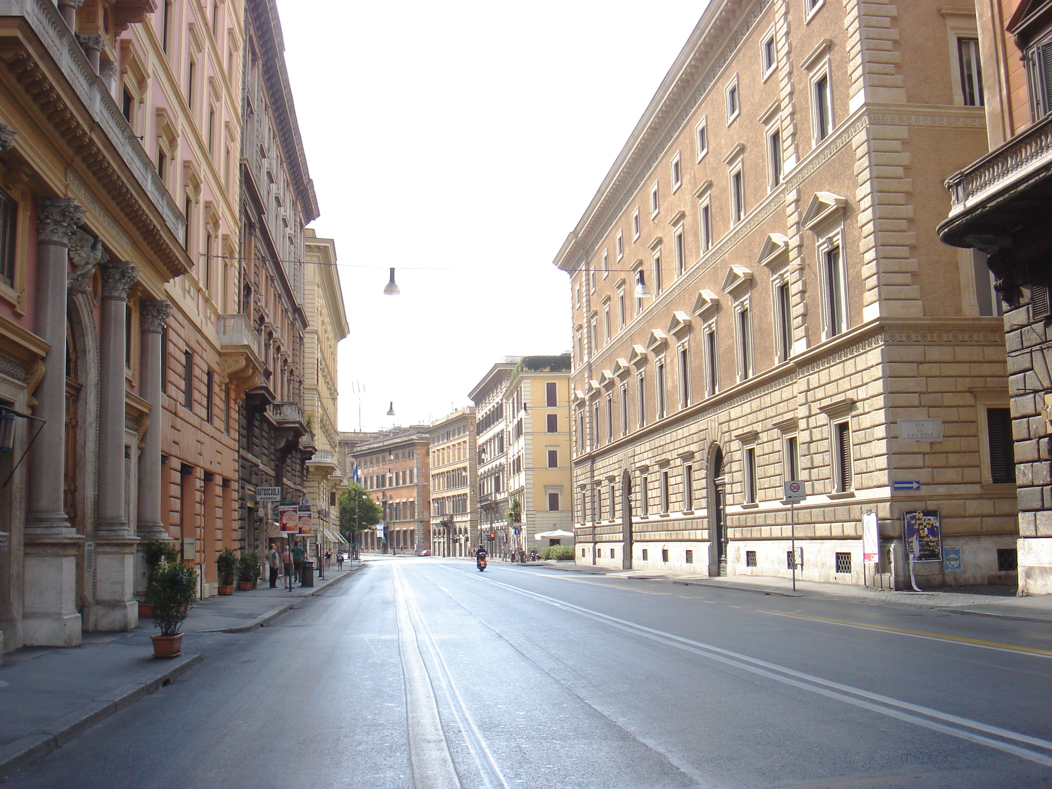 Ponte_-_corso_Vittorio_a_ferragosto_00799