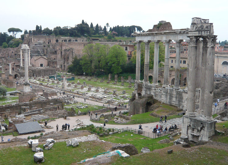 Tempio_di_Vespasiano